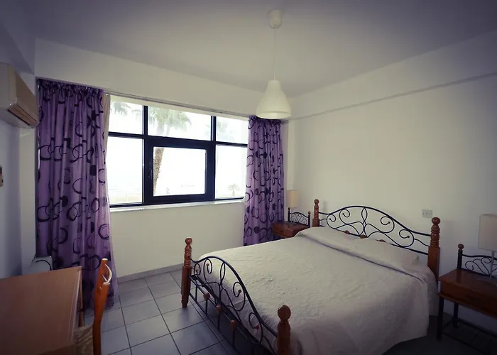 Krasas Flats * Larnaka